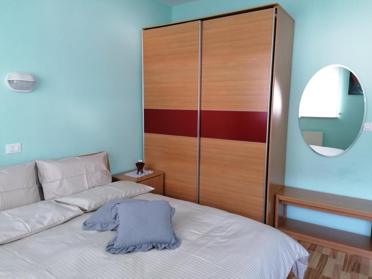 كوباريد Apartment Modrina المظهر الخارجي الصورة